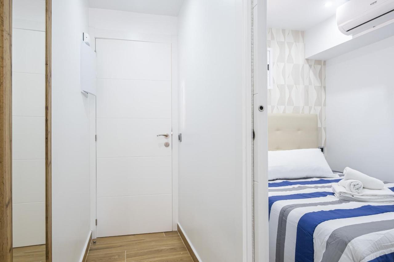 Albatros Deluxe 15-5 Apartment Levante Beach Benidorm Bagian luar foto