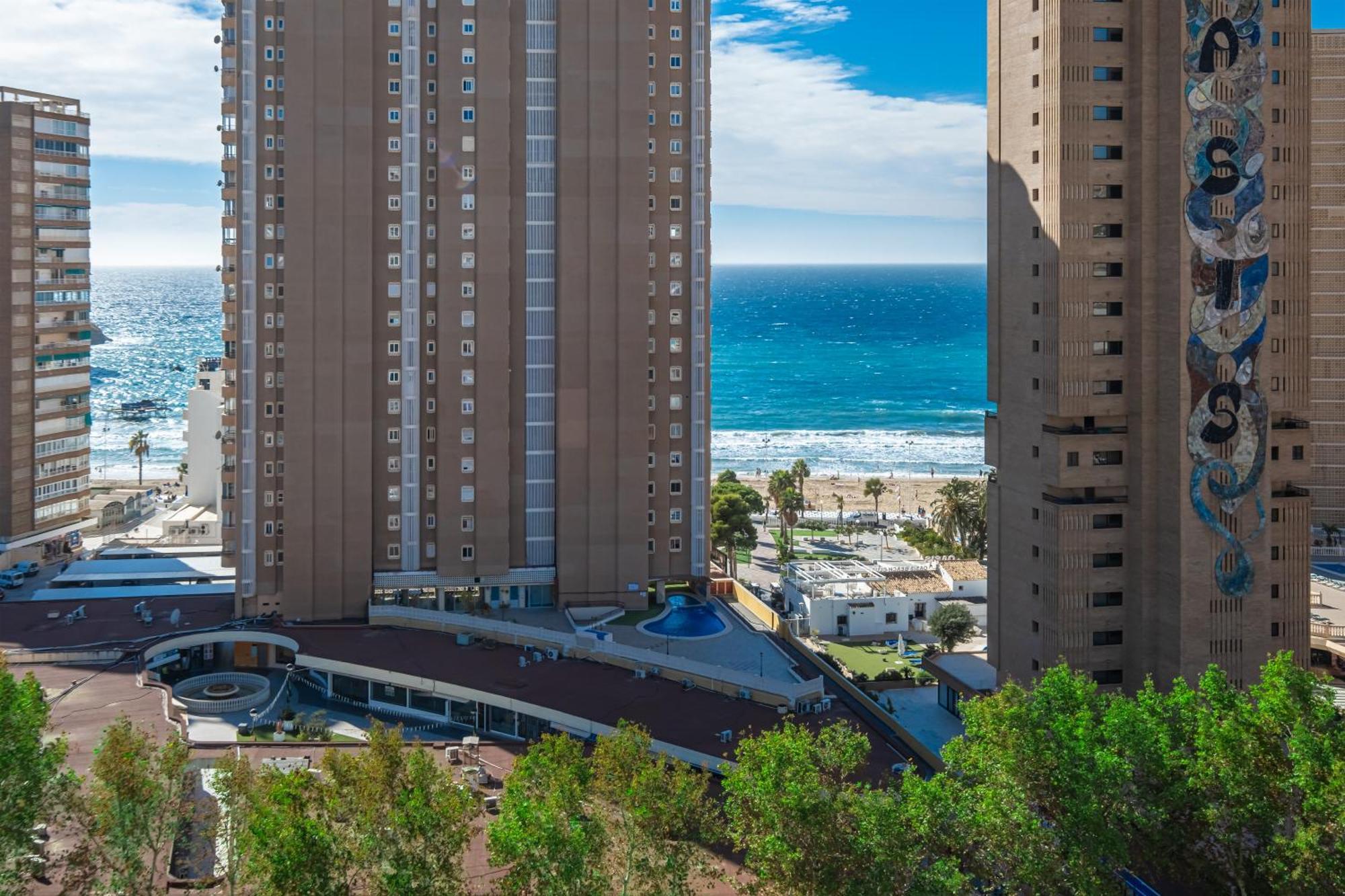 Albatros Deluxe 15-5 Apartment Levante Beach Benidorm Bagian luar foto